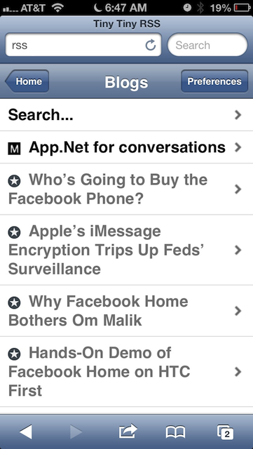 TT-RSS in Safari on an iPhone